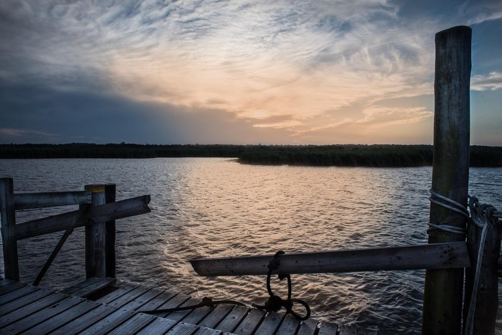 First Group Lake View Cabanas Сент-Люсія Екстер'єр фото